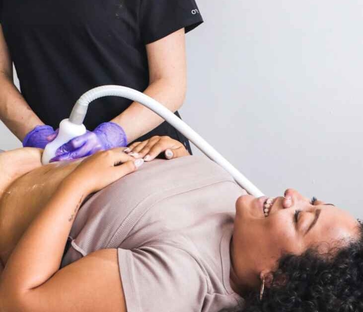 A woman getting Neveskin treatment